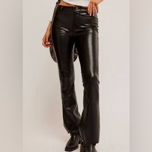 NWT Free People Level Up Pants Bootleg Flare Vegan-Leather Women’s 26 Black